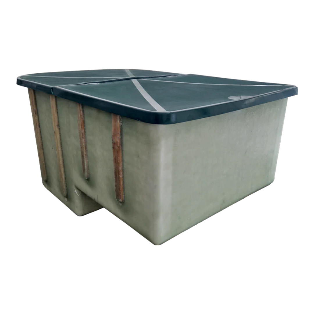 Locale Tecnico Vuoto in Vetroresina