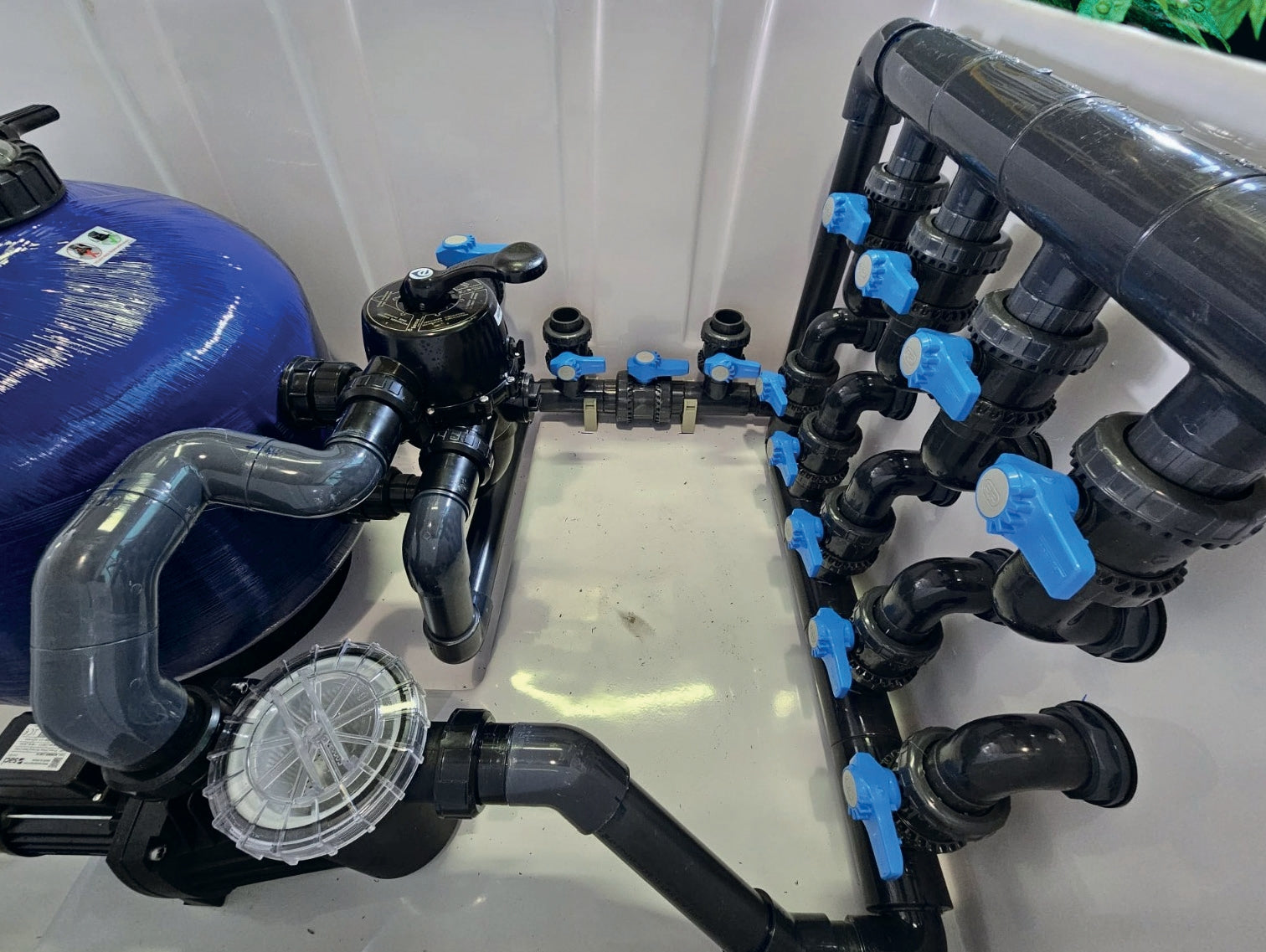 Locale Tecnico in Vetroresina Pre Assemblato