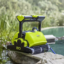 Robot pulitore Dolphin Bio by Maytronics